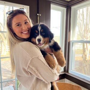 Meet your Posher, Abbey